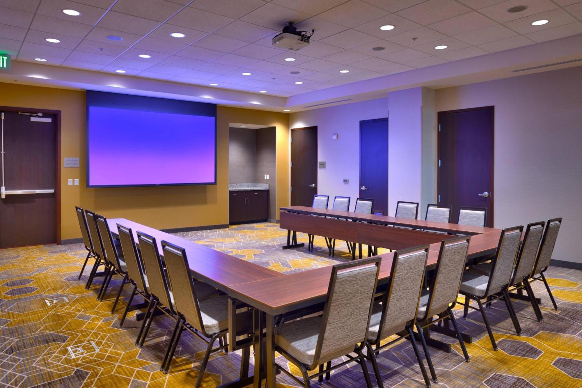 Courtyard By Marriott Salt Lake City Downtown Exterior photo