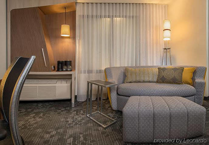 Courtyard By Marriott Salt Lake City Downtown Exterior photo