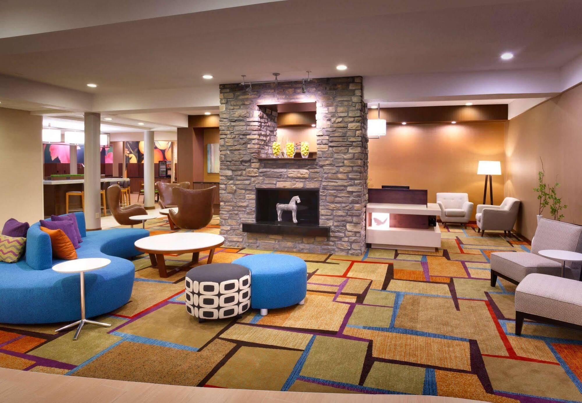 Courtyard By Marriott Salt Lake City Downtown Exterior photo