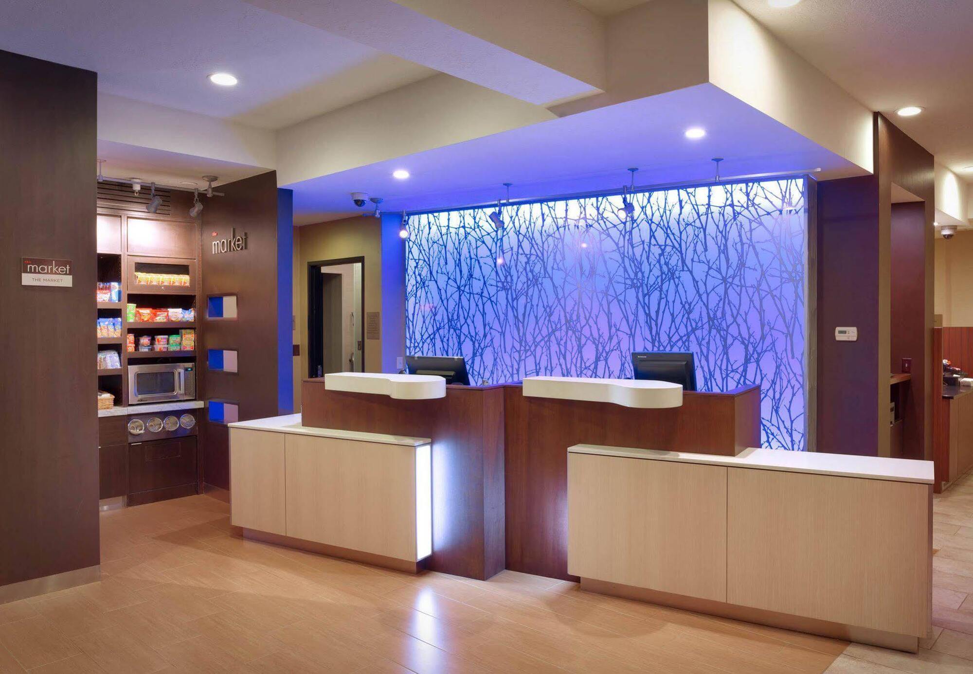 Courtyard By Marriott Salt Lake City Downtown Exterior photo